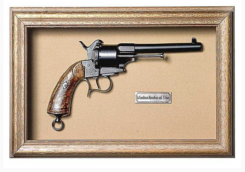 Quadro de Arma Resina KG - Lefaucheux Revolver cal. 11mm
