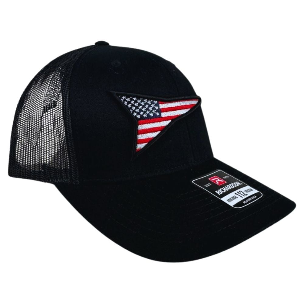 Boné Unissex Ariat Preto Com Bordado Fundo Bandeira EUA - 112 Trucker