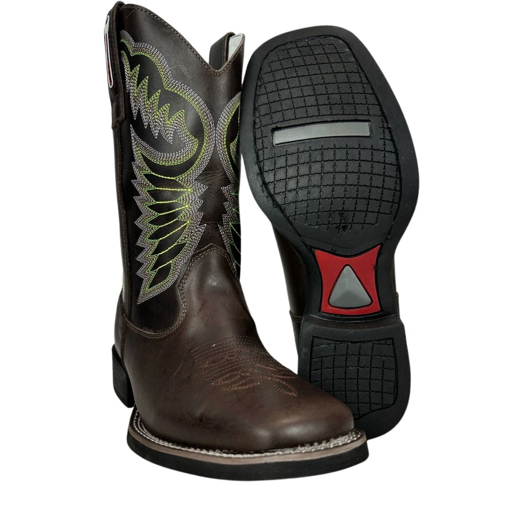 Bota Texana Masculina Big Bull Boots Couro Fóssil Marrom Bico Quadrado Com Bordado Cano Verde Ref:900-210 Verde