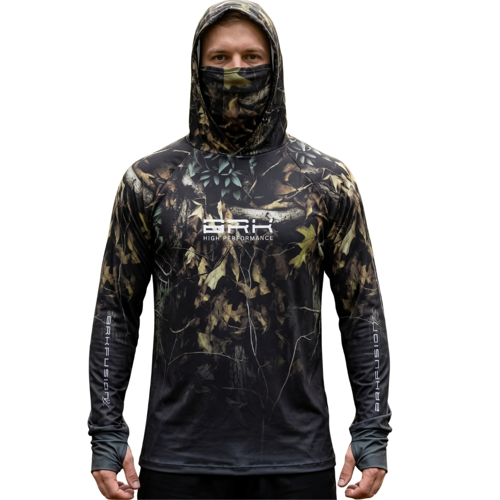 Camiseta Masculina BRK Fusion Hunter Verde Capuz E Proteção UV50+ Manga Longa Gola Alta REF:FUSION58