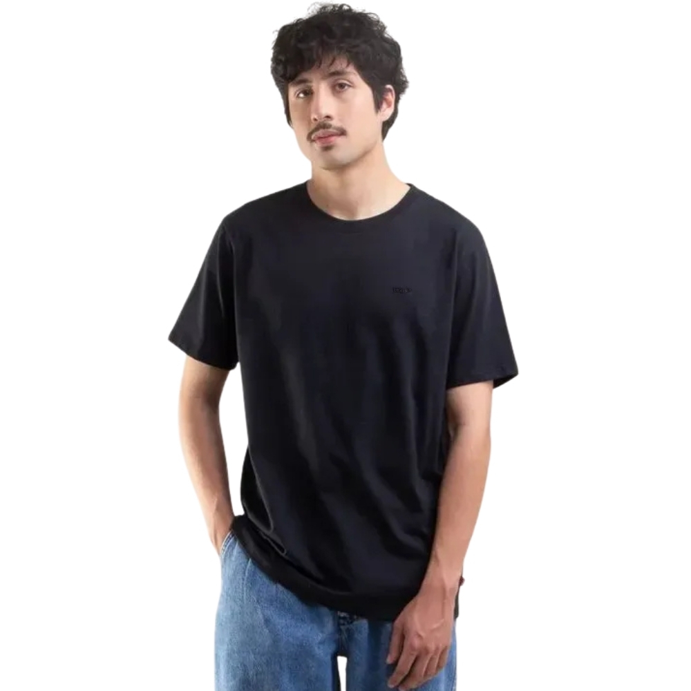 Camiseta Masculina Levi's Standard Fit Pima Cotton Preta Manga Curta Logo Bordado REF:LB0020239