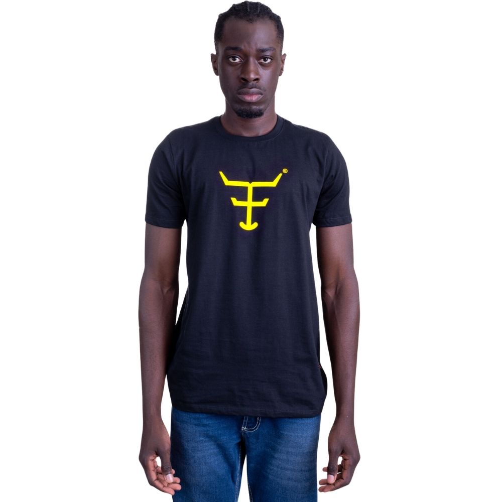 Camiseta Masculina Texas Farm Preta Manga Curta Com Logo Em Amarelo Ref.CM589