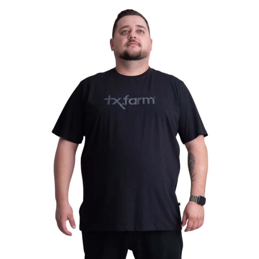 Camiseta Masculina Texas Farm Preta Plus Size Manga Curta Preto Com Logo Estampado Cinza Escuro Ref: CM258