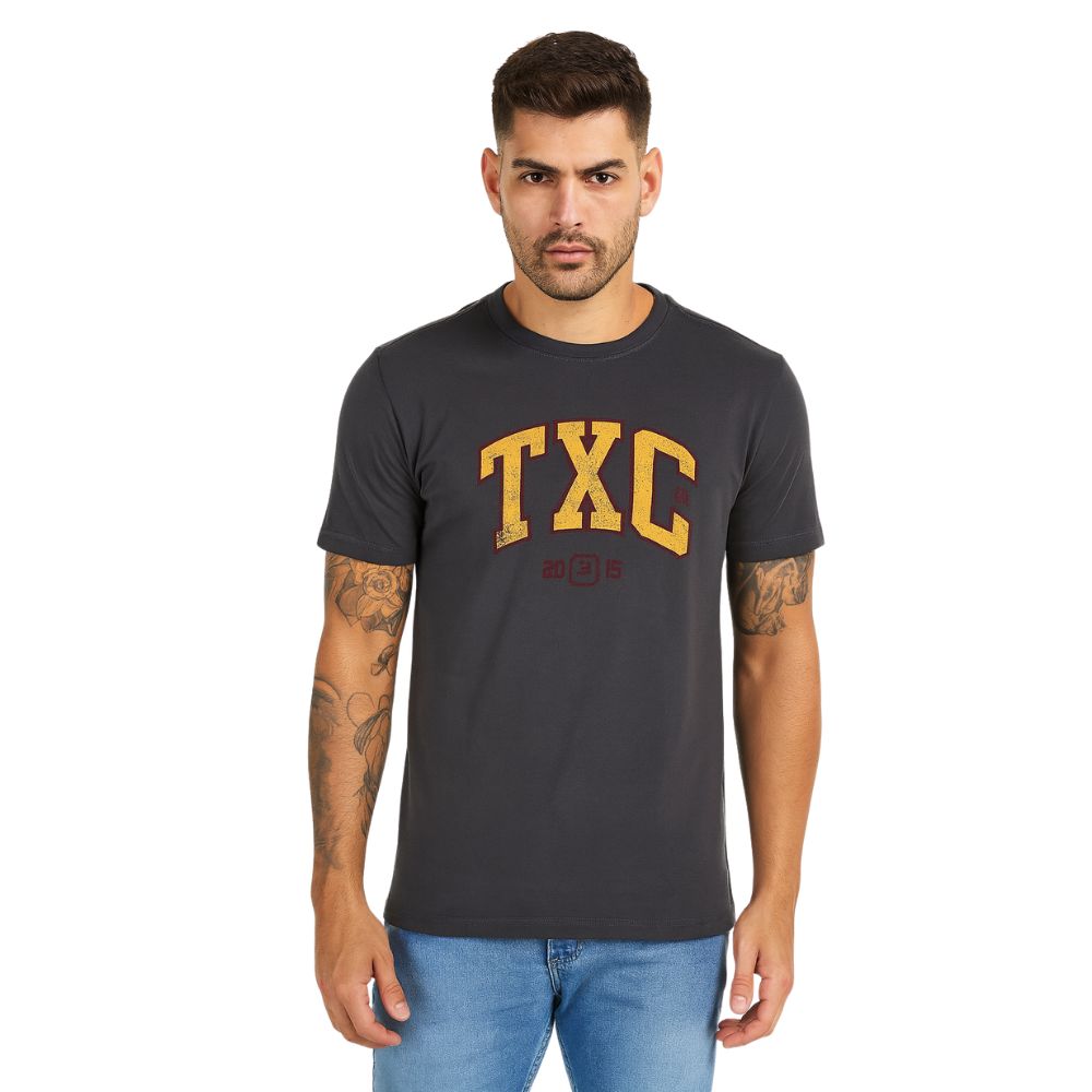 Camiseta Masculina TXC Regular Fit Classic Fio 30 Preto Logo Caramelo E Vermelho Ref: 192704