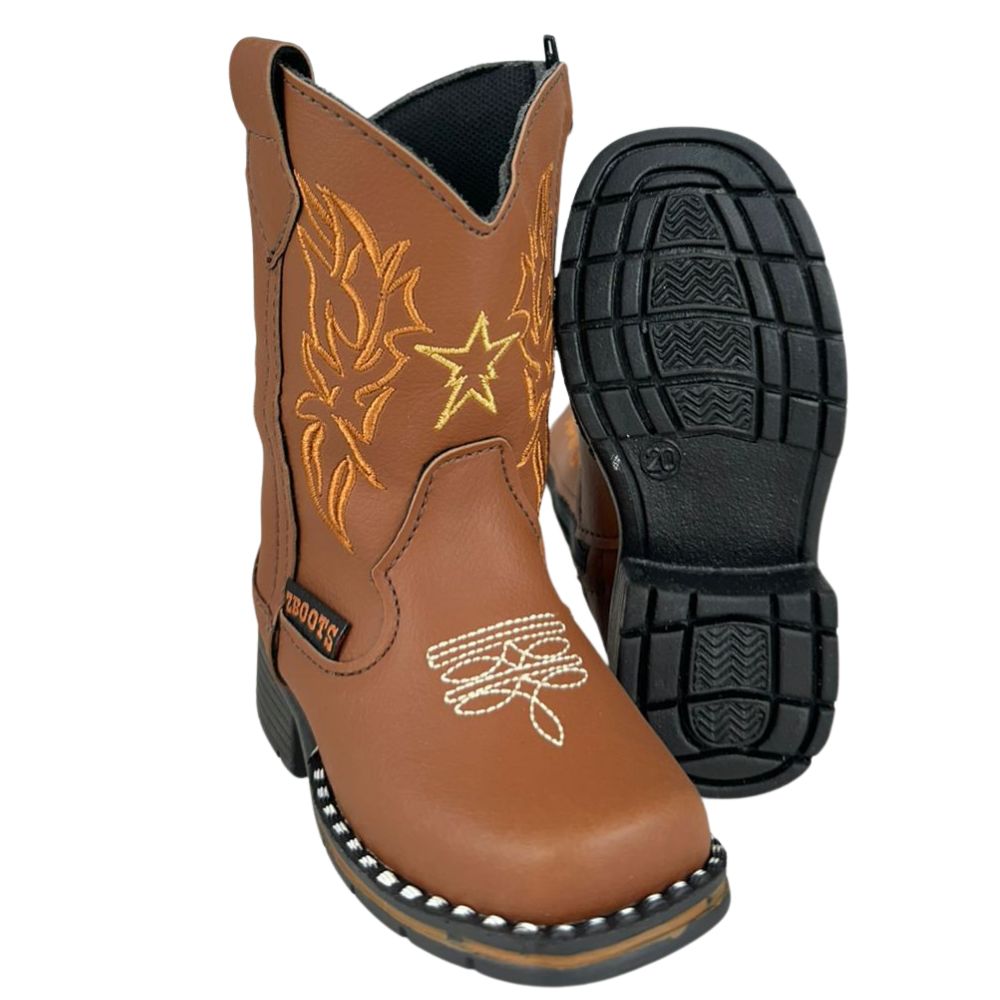 Bota Texana Infantil Zboots Bico Quadrado Couro Conhaque Com Bordado Dourado Ref:B019