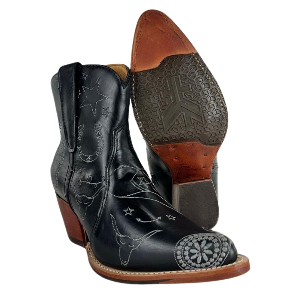 Bota Texana Feminina Goyazes Bico Fino Cano Curto Preto Solado Injetado Couro Café Ref: 254501-CC