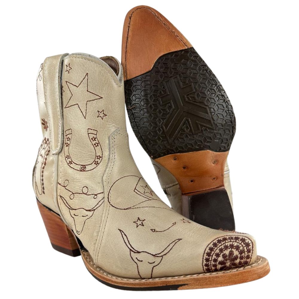 Bota Texana Feminina Goyazes Bico Fino Couro Waco Cano Curto Off White Solado Injetado Ref: 254501-CC
