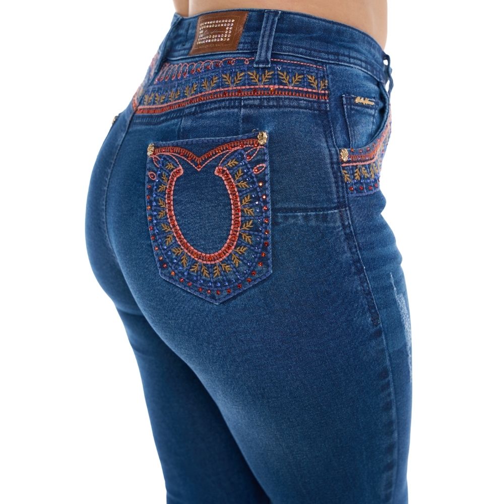 Calça Feminina Ox Horns Jeans Azul Flare Com Bordados Nos Bolsos