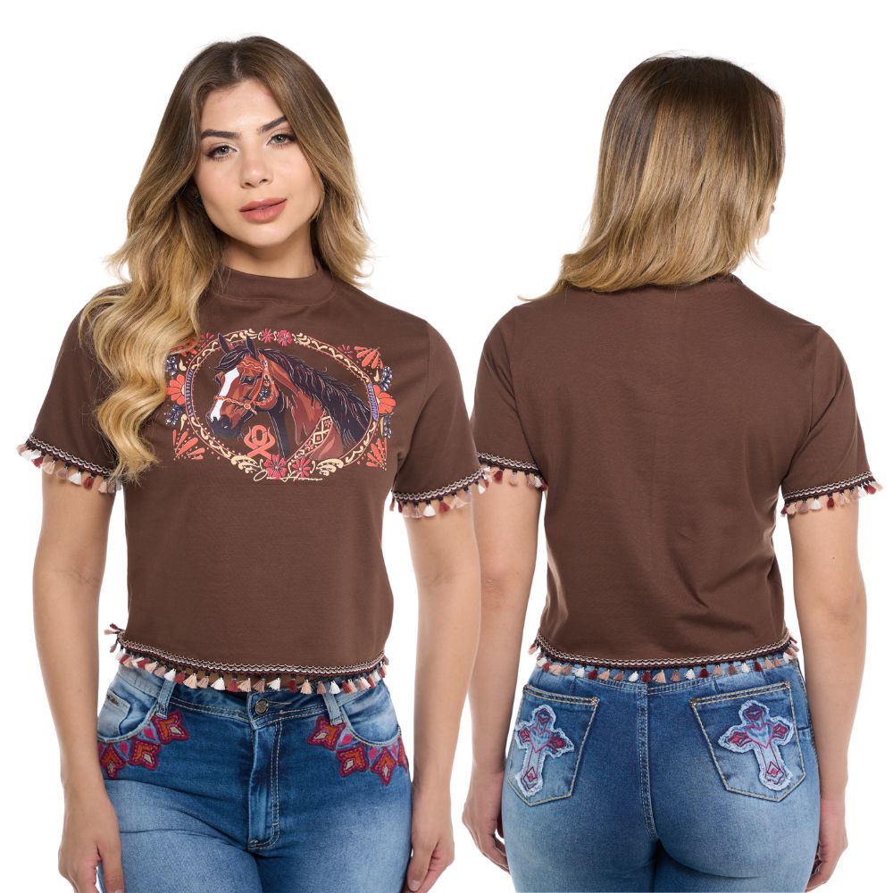 Camiseta Cropped Feminino Ox Horns Marrom Manga Curta Com Desenho De Cavalo E Franjinhas Nas Mangas E Barra Ref:6451