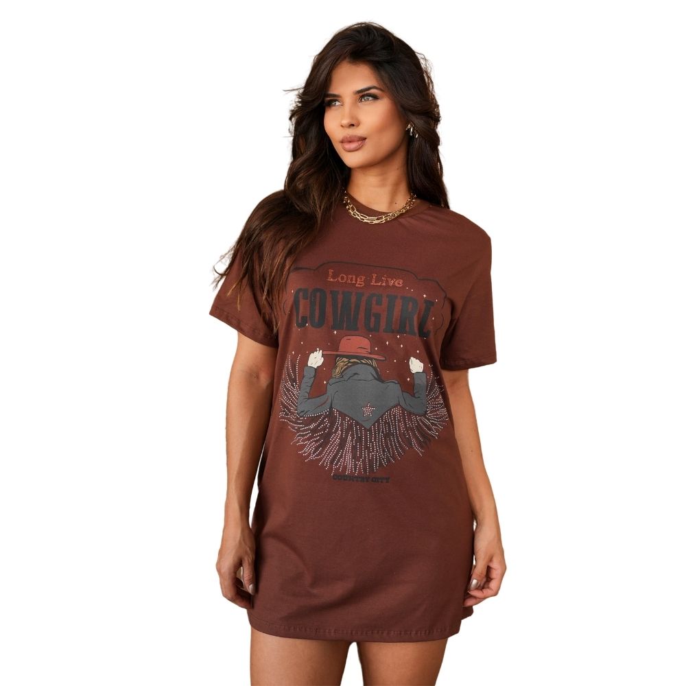 Camiseta Feminina Country City Marrom Maxi Tshirt Manga Curta Com Desenho De Cowgirl REF: 299