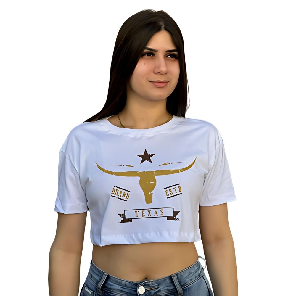 Camiseta Feminina Os Moiadeiros Branca Cropped Wide Com Logo Em Dourado REF: CMRF38