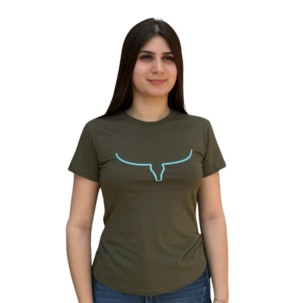 Camiseta Feminina Os Moiadeiros Tshirt Verde Musgo Com Logo Azul Turquesa REF: CMF2370