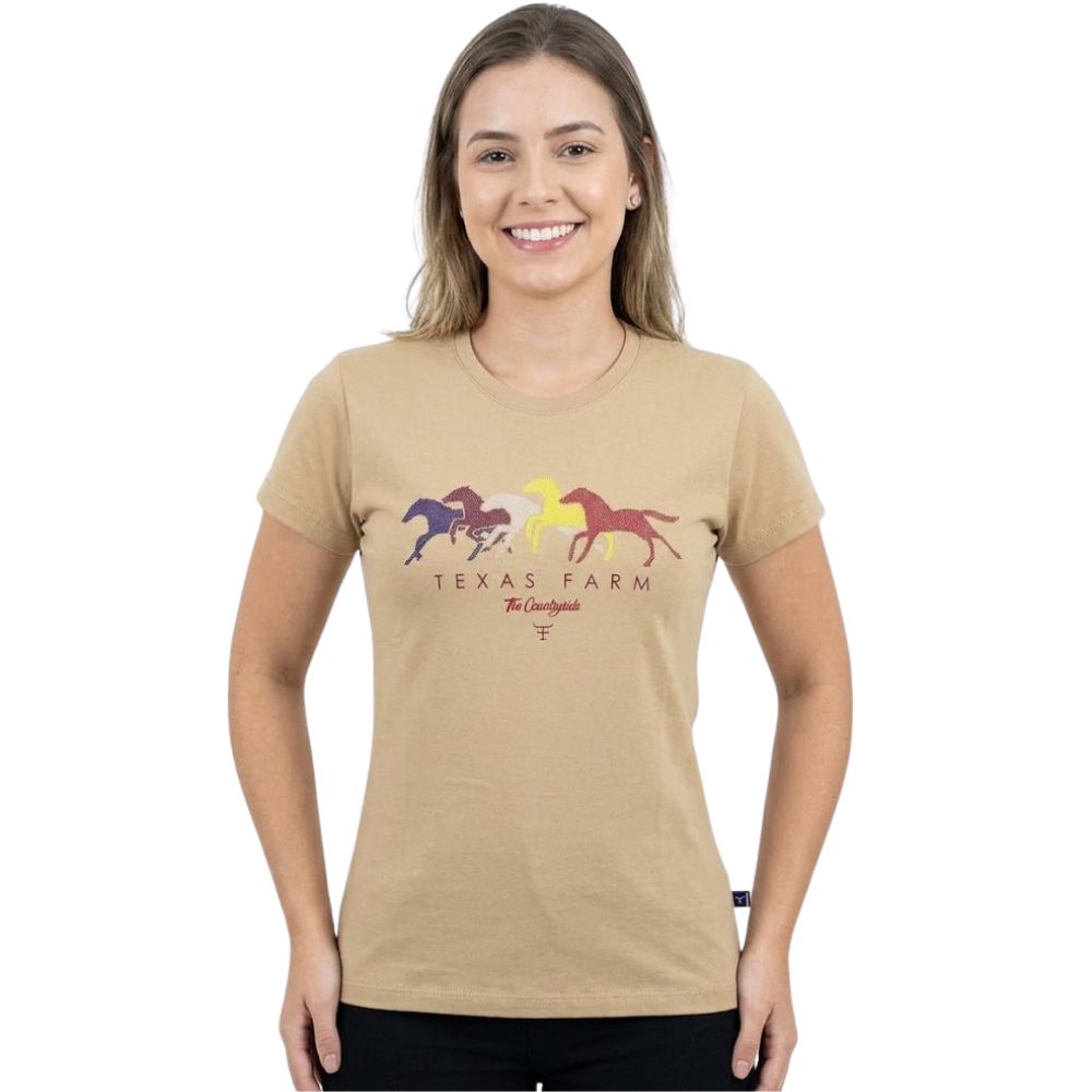 Camiseta Feminina Texas Farm Baby Look Bege Areia Cavalos Logo Roxo - Ref:CF069