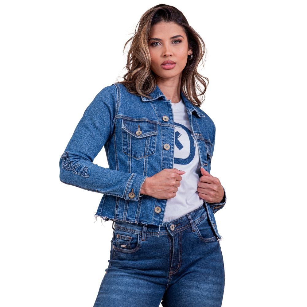 Jaqueta Feminina Txc Jeans Médio Com Bordado na Manga - Ref. 7325