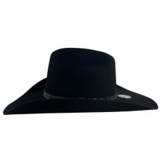 Chapéu Country De Feltro Marcatto Preto Abridor Garrafa Bandinha Em Couro Carneira Em Tecido Ref:14469