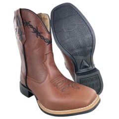 Bota Texana Masculina Caminhos Da Roça Bico Quadrado Couro Fóssil Cela Bordado Arame Ref: KA97-1 Bota Texana Masculina Caminhos Da Roça Bico Quadrado Couro Fóssil Cela Bordado Arame Ref: KA97-1