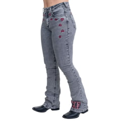 Calça Feminina Texas Farm Jeans Preto Stonado Flare Deck Com Bordados De Baralho Em Vermelho REF: PDF048