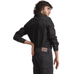 Camisa Masculina Lee Preta Manga Longa Sarja Peletizada Com Bolsos Ref:1818L