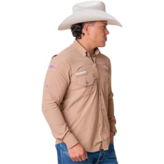 Camisa Masculina Texas Farm UV50+ Explorer Manga Longa Caqui Com Bolsos E Logo Bordado - REF:CAL651