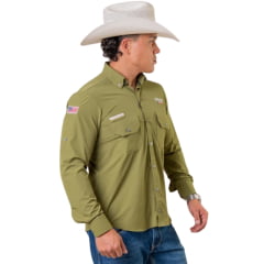 Camisa Masculina Texas Farm UV50+ Explorer Manga Longa Verde Com Bolsos E Logo Bordada - REF:CAL651