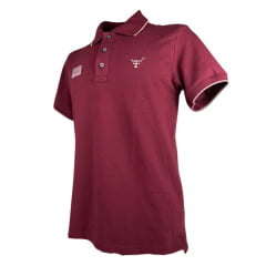 Camisa Polo Masculina Texas Farm Friso New Style Vermelho Vinho Com Logo Bordada Em Bege Bandeira EUA Ref: CPM015