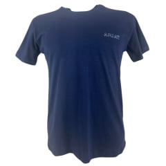 Camiseta Masculina Ariat Manga Curta Azul Marinho Com Logo Branco Estampado Nas Costas E Frente