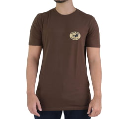 Camiseta Masculina Bison Hook Manga Curta Marrom Logo Estampado Creme Frente E Costas