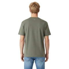 Camiseta Masculina Os Moiadeiros Verde Musgo Com Logo Longhorn Cinza Ref:MC887