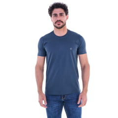 Camiseta Masculina Ox Horns Básica Manga Curta Chumbo Com Logo Pequeno Bordado Cinza Ref: 8049 Camiseta Masculina Ox Horns Básica Manga Curta Chumbo Com Logo Pequeno Bordado Cinza Ref: 8049