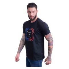 Camiseta Masculina Texas Farm Manga Curta Preta Com Logo Branca/Azul/Vermelho Grande REF: CM582