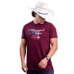 Camiseta Masculina Texas Farm Manga Curta Vermelho Vinho Logo Branco E Detalhes Coloridos Ref:CM583 Camiseta Masculina Texas Farm Manga Curta Vermelho Vinho Logo Branco E Detalhes Coloridos Ref:CM583