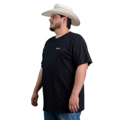 Camiseta Masculina Texas Farm Plus Size Manga Curta Preta Com Escrita Da Marca Caramelo Ref:CM677