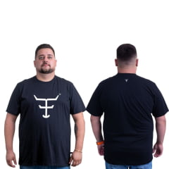 Camiseta Masculina Texas Farm Preta Plus Size Manga Curta Com Logo em Off White Ref.CM259