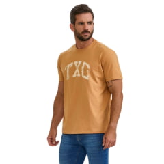 Camiseta Masculina TXC Manga Curta Regular Meia Malha Caramelo Estampada Logo Em Creme Ref:192487