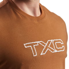 Camiseta Masculina TXC Marrom Logo Bordada Em Branco - Ref 191928