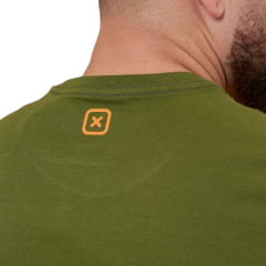 Camiseta Masculina TXC Verde Militar Custom Regular Manga Curta Com Logo em Laranja Ref.192121