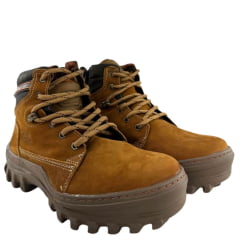 Coturno Masculino Zebu Bico Redondo Couro Nobuck Castor CF/SLA/CF Com 1 Ziper Lateral Ref:65050 NB 09