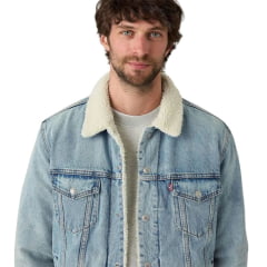 Jaqueta Masculina Levi's The Trucker Jacket Standard Fit Lavagem Clara Gola De Pelo Ref:163650272