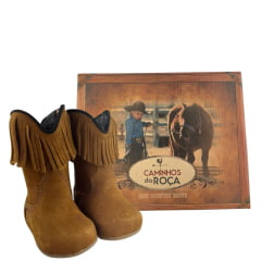 Bota Texana Baby Caminhos da Roça Bico Quadrado Couro Nobuck Castor Com Zíper E Franja Ref:KB26