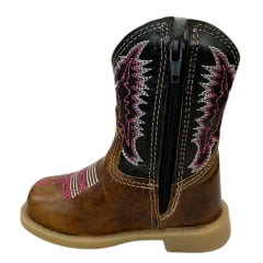 Bota Texana Infantil Aragoni Bico Quadrado Couro Fóssil Pinhão Com Café Bordado Branco e Rosa Sola PVC - Ref. A021