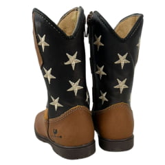 Bota Texana Infantil Caminhos Da Roça Bico Quadrado Couro Caramelo Cano Café Com Bordado Estrelas Ref:KI44-4