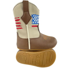 Bota Texana Infantil Walk Baby Bico Redondo Chocolate/Marfim Bordado USA com Zíper Ref: 020-025-398
