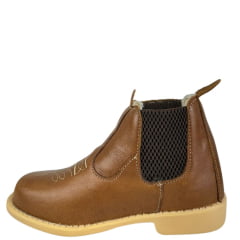 Botina Infantil Ki-Fofo Couro Caramelo Com Bordado Florão Bege E Solado Claro Com Bico Quadrado Ref:4122