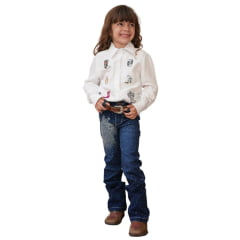 Camisa Infantil Olivia Country City Branca Manga Longa Com Bordado De Várias Botas Ref: CIO2060R