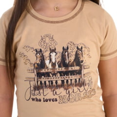 Camiseta Infantil Feminina Ox Horns Creme T-Shirt Nude Just A Girl Ref:5297