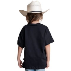 Camiseta Infantil Texas Farm Mini Over Teen Fun Preto Manga Curta Estampa Cavalos Ref: COTEEN001