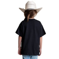 Camiseta Infantil Texas Farm Over Mini Fun Preto Manga Curta Estampa Cavalos Ref: COTEEN001