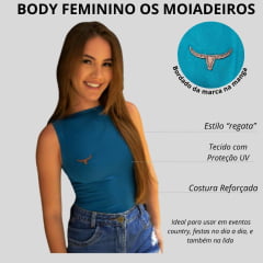 Body Feminino Moiadeiros Azul Petróleo Manga Curta Decote Canoa Com Logo Em Couro Ref.BF50