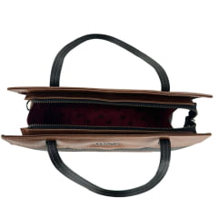Bolsa Feminina Goyazes Couro Pit Stop Preto Couro Atlanta Caramelo Com Bordado Florão Ref:B-2506-1