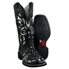 Bota Texana Feminina Big Bull Couro Fóssil/Preto Bordado Laser Fundo Prata REF: 909-L897 Bota Texana Feminina Big Bull Couro Fóssil/Preto Bordado Laser Fundo Prata REF: 909-L897